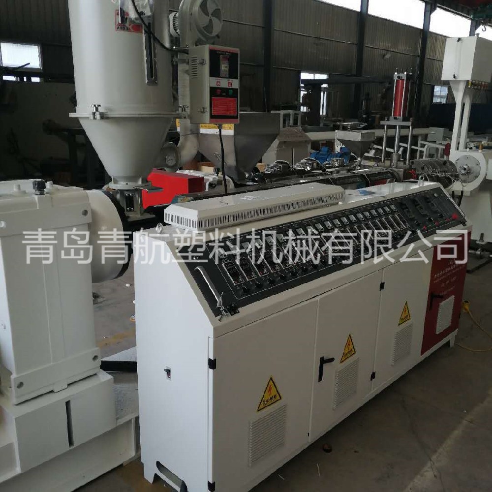 PE給水管生產(chǎn)設備